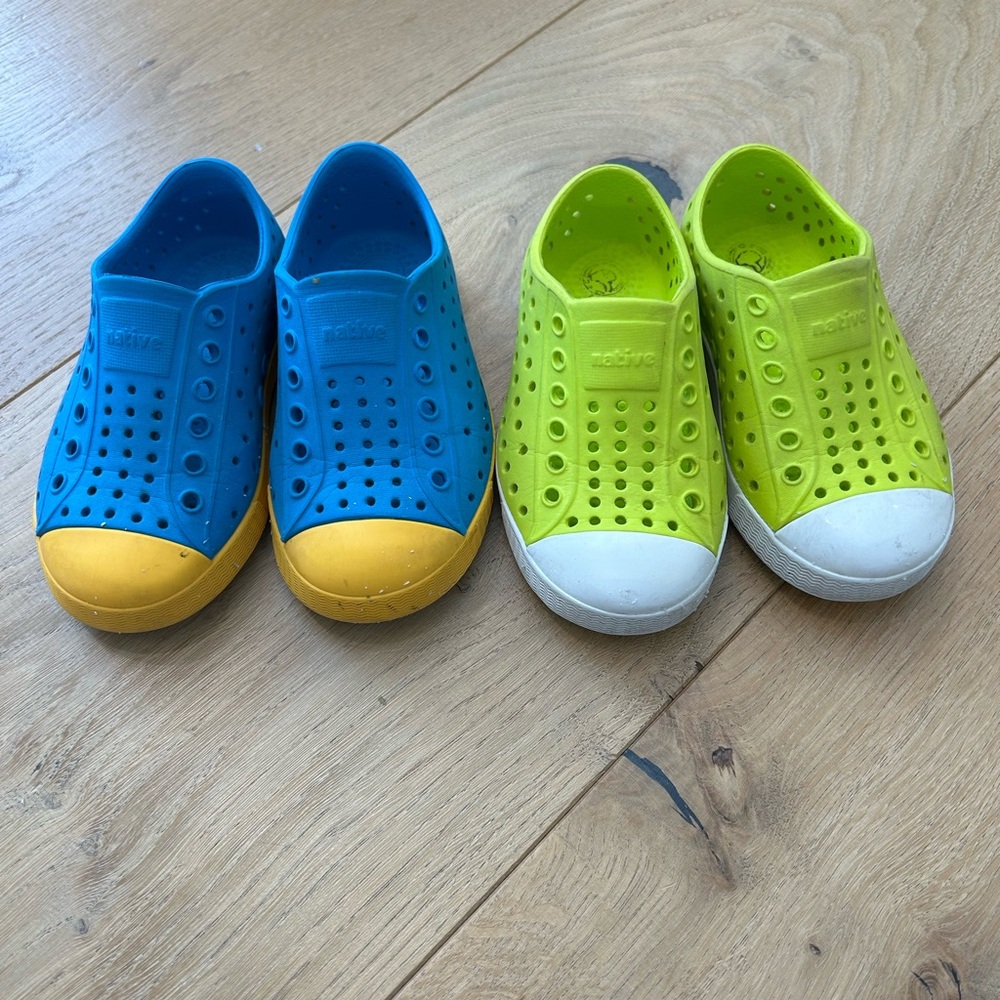 (SOLD) Native Toddler Shoes (2 pair) Sz 7